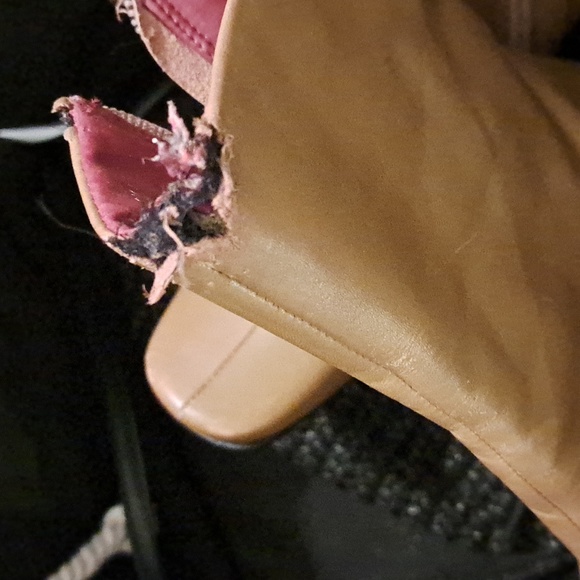 ANDIAMO BOOTIES - Picture 7 of 7